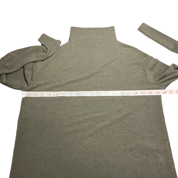 ARITZIA Wilfred Free Long Sleeve Mock Neck Easy Care Knit Sweater Oversize  XS - Picture 5 of 8